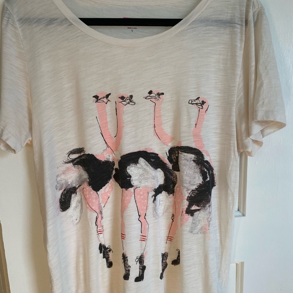 Large J Crew cream t shirt with ostrich graphic